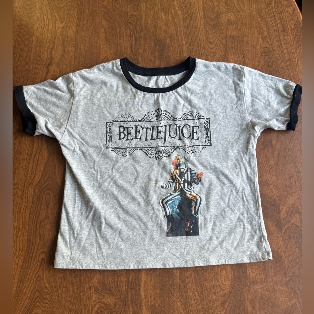 Girls Cropped Beetle Juice T-Shirt - Size 10/12